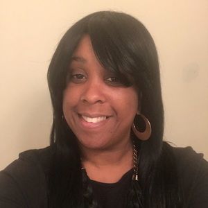 Meet your Posher, Rosalie